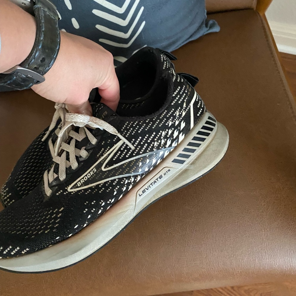 Brooks Levitate GTS Black and White Sneakers